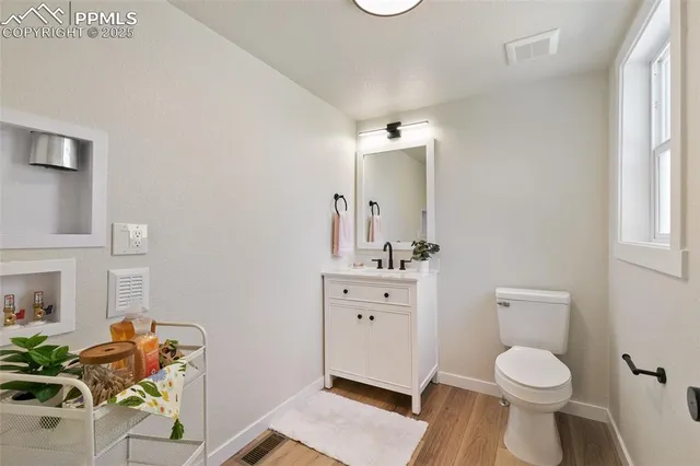 $425,000 | 228 East Jefferson Street, Colorado Springs, CO 80907