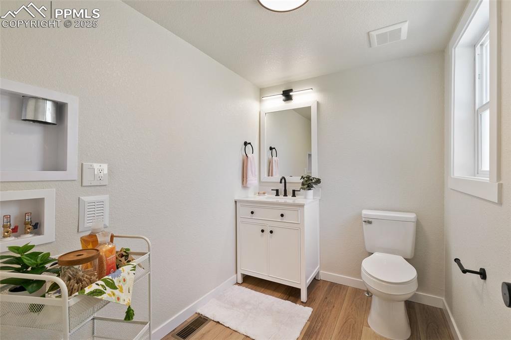 228 East Jefferson Street Colorado Springs, CO 80907 - Photo 19 of 33