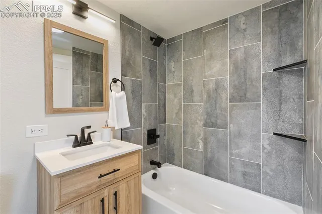 $425,000 | 228 East Jefferson Street, Colorado Springs, CO 80907