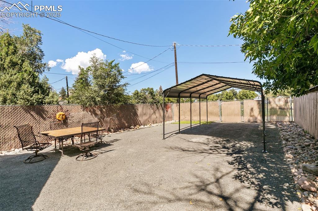 228 East Jefferson Street Colorado Springs, CO 80907 - Photo 31 of 33