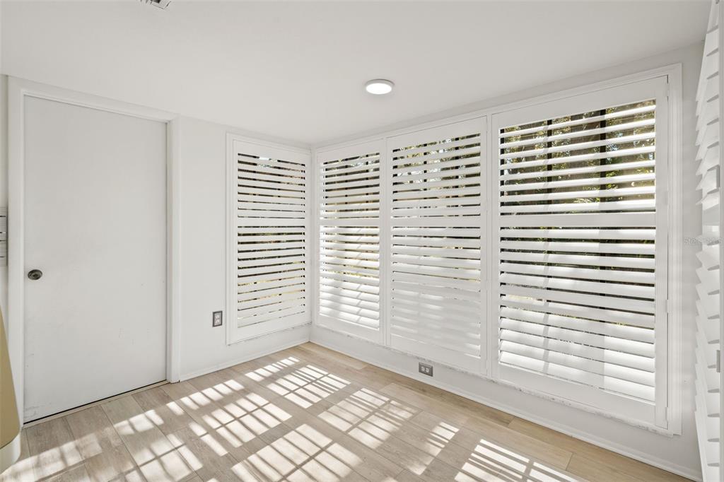 6665 Water Oak Court Spring Hill, FL 34606 - Photo 20 of 64 a view of an empty room and a window