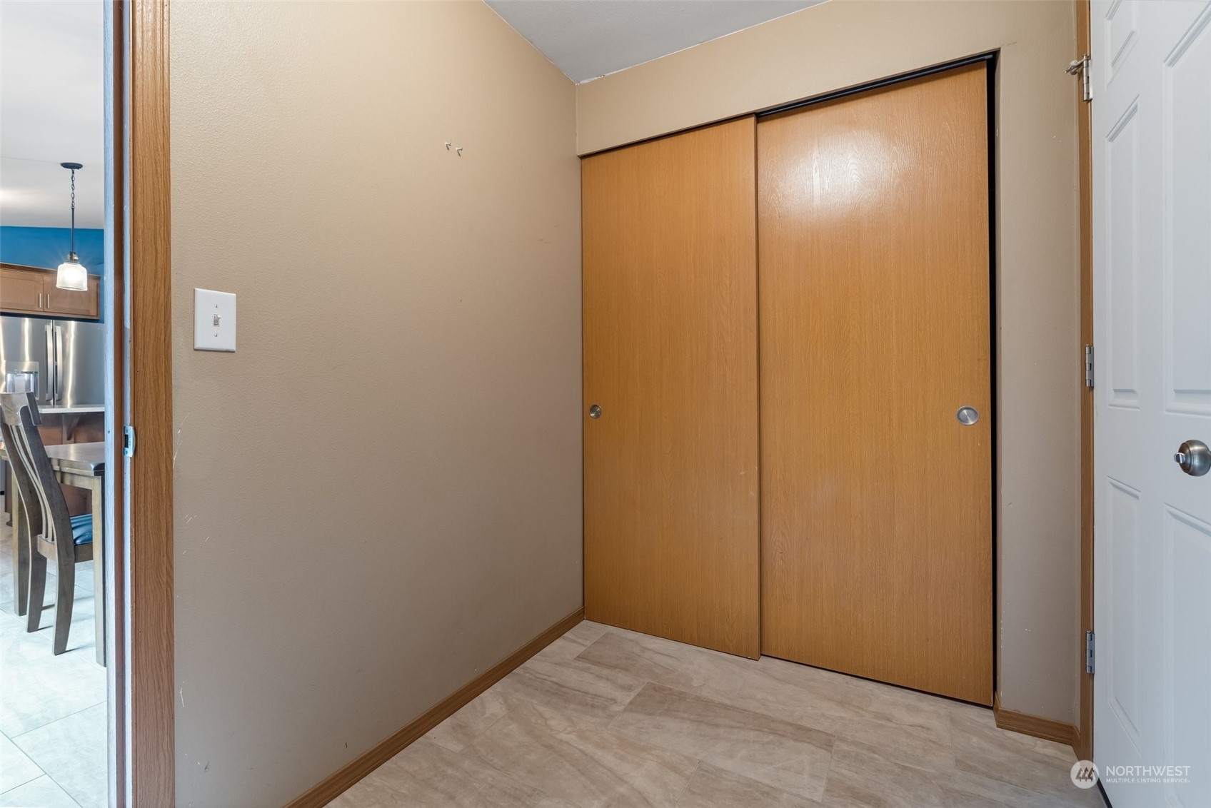 688 Evans Road Toledo, WA 98591 - Photo 15 of 40 a view of closet area