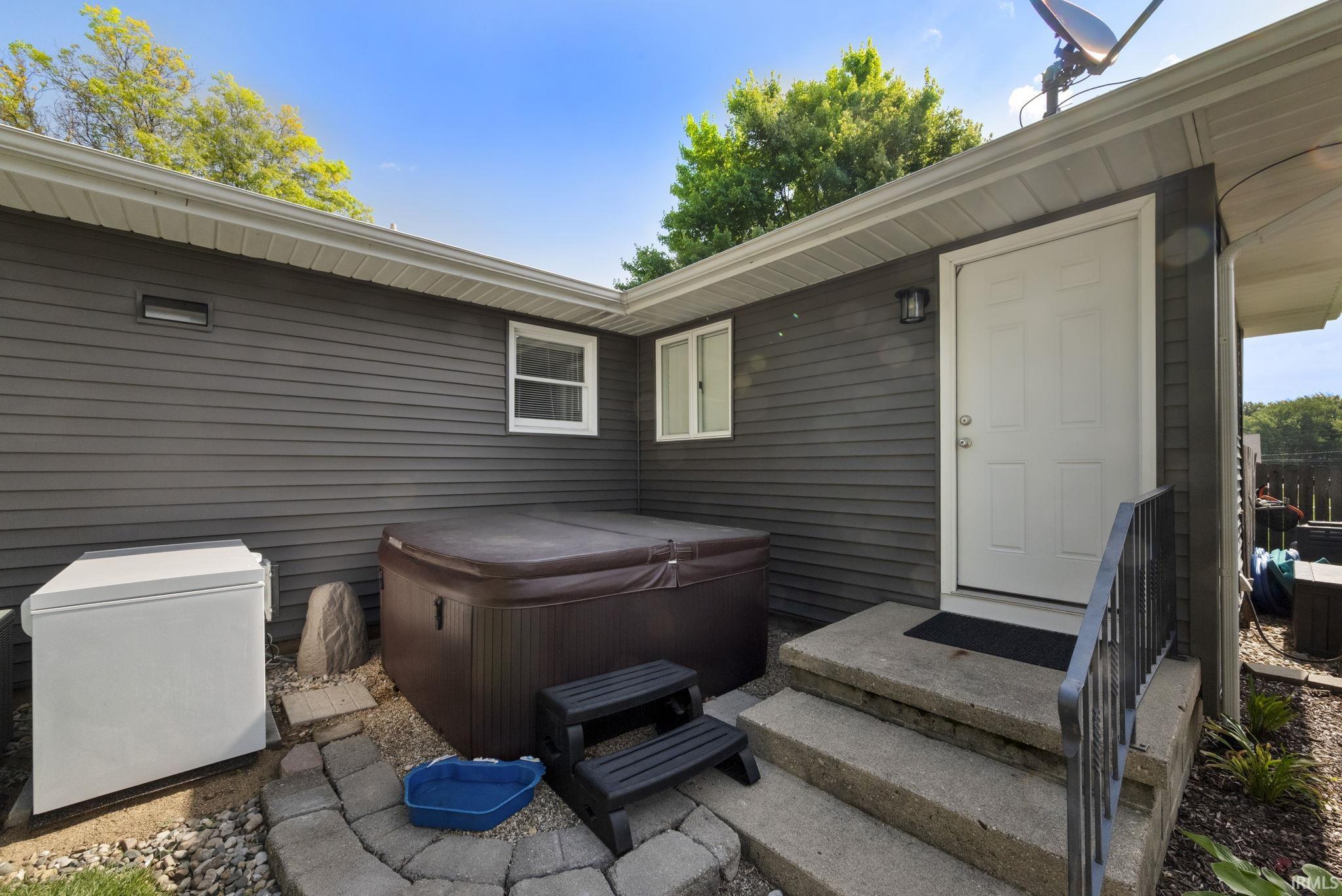 604 West 2nd Street Fowler, IN 47944 - Photo 8 of 36