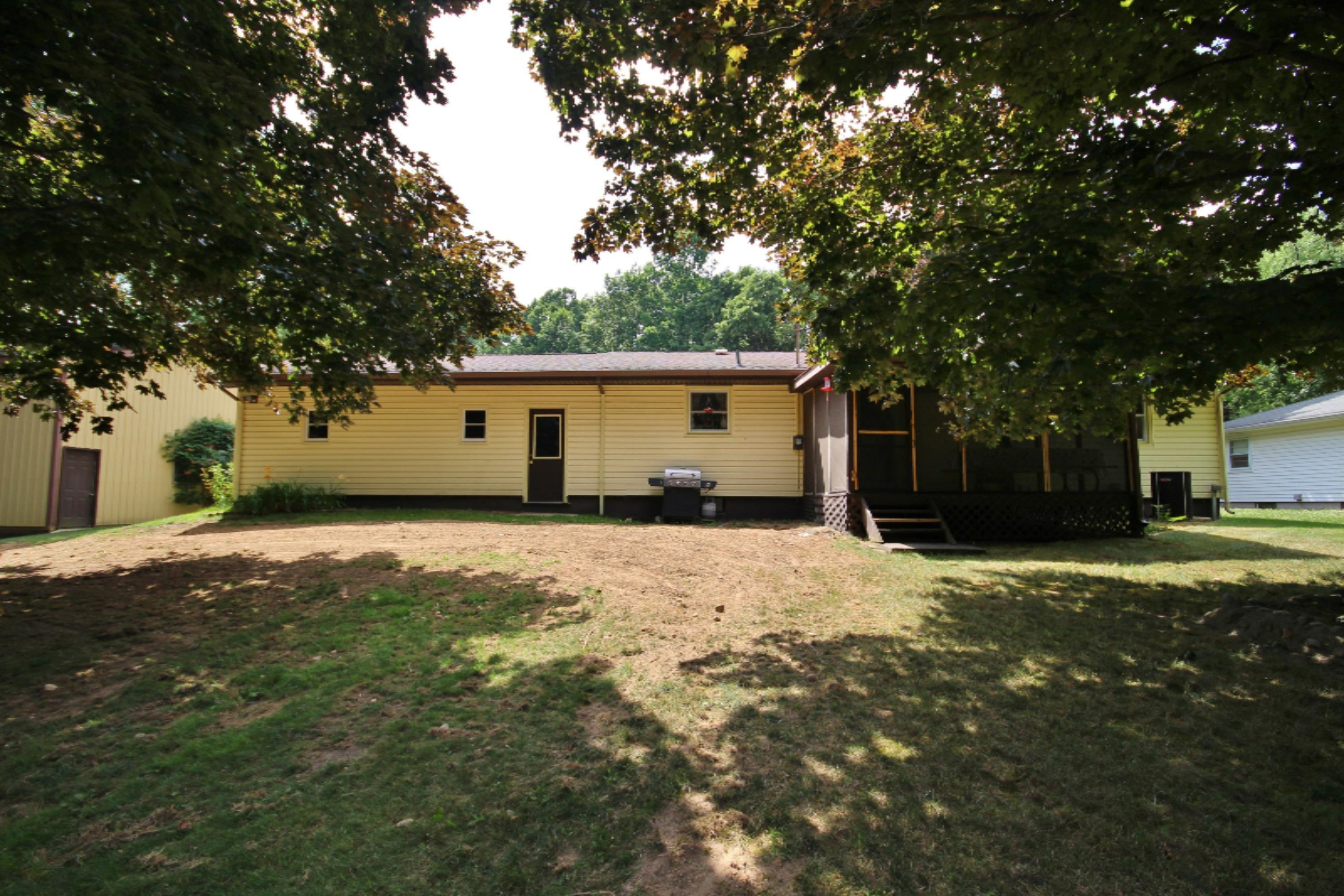 58979 Ferguson Road Three Rivers, MI 49093 - Photo 11 of 34 IMG_2552