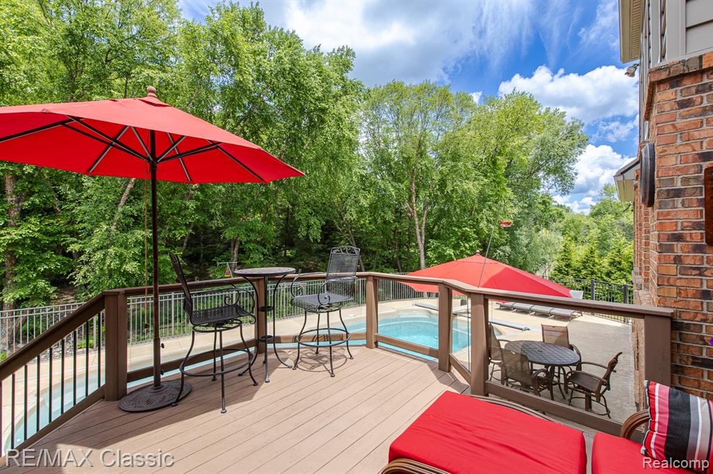 3790 Deer Springs Drive Rochester, MI 48306 - Photo 13 of 51