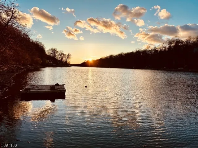 $2,900 | 916 East End Road, Newton, NJ 07860