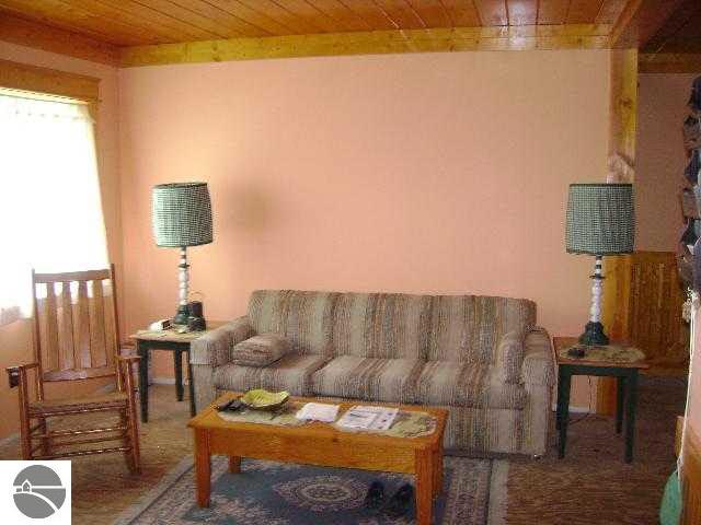 4819 East State Road Hale, MI 48739 - Photo 5 of 11 1753598-4.JPG