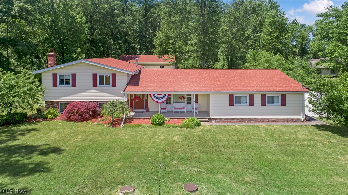 9060 Oberlin Road Elyria, OH 44035 - Photo 5 of 28 Gallery Image 5