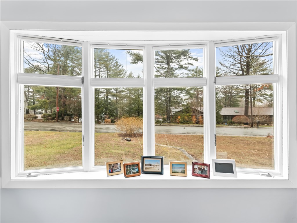 59 Wood Cove Drive Coventry, RI 02816 - Photo 14 of 49