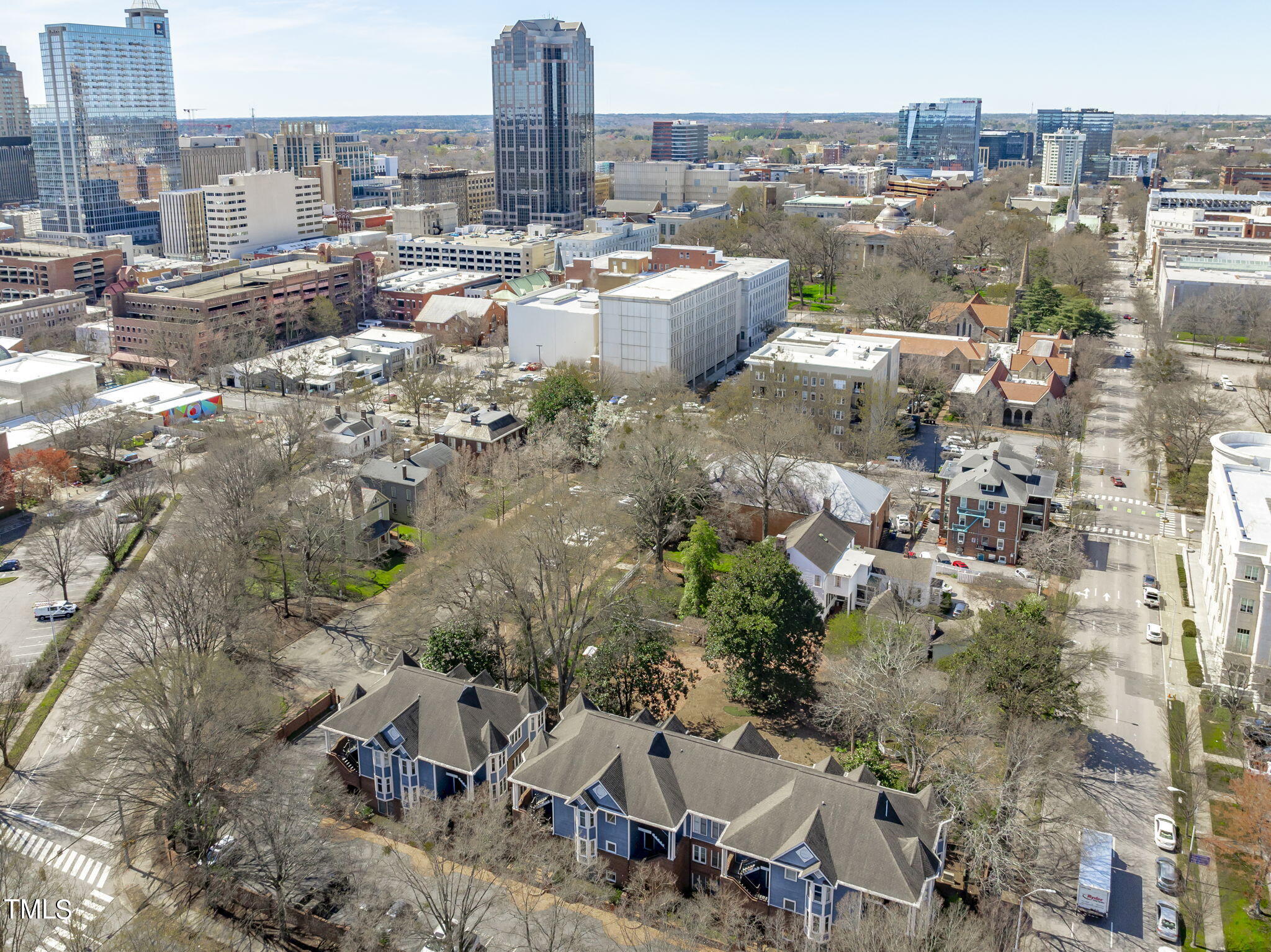 235 New Bern Place, Unit 201 Raleigh, NC 27601 - Photo 30 of 35 Aerial (3 of 9)