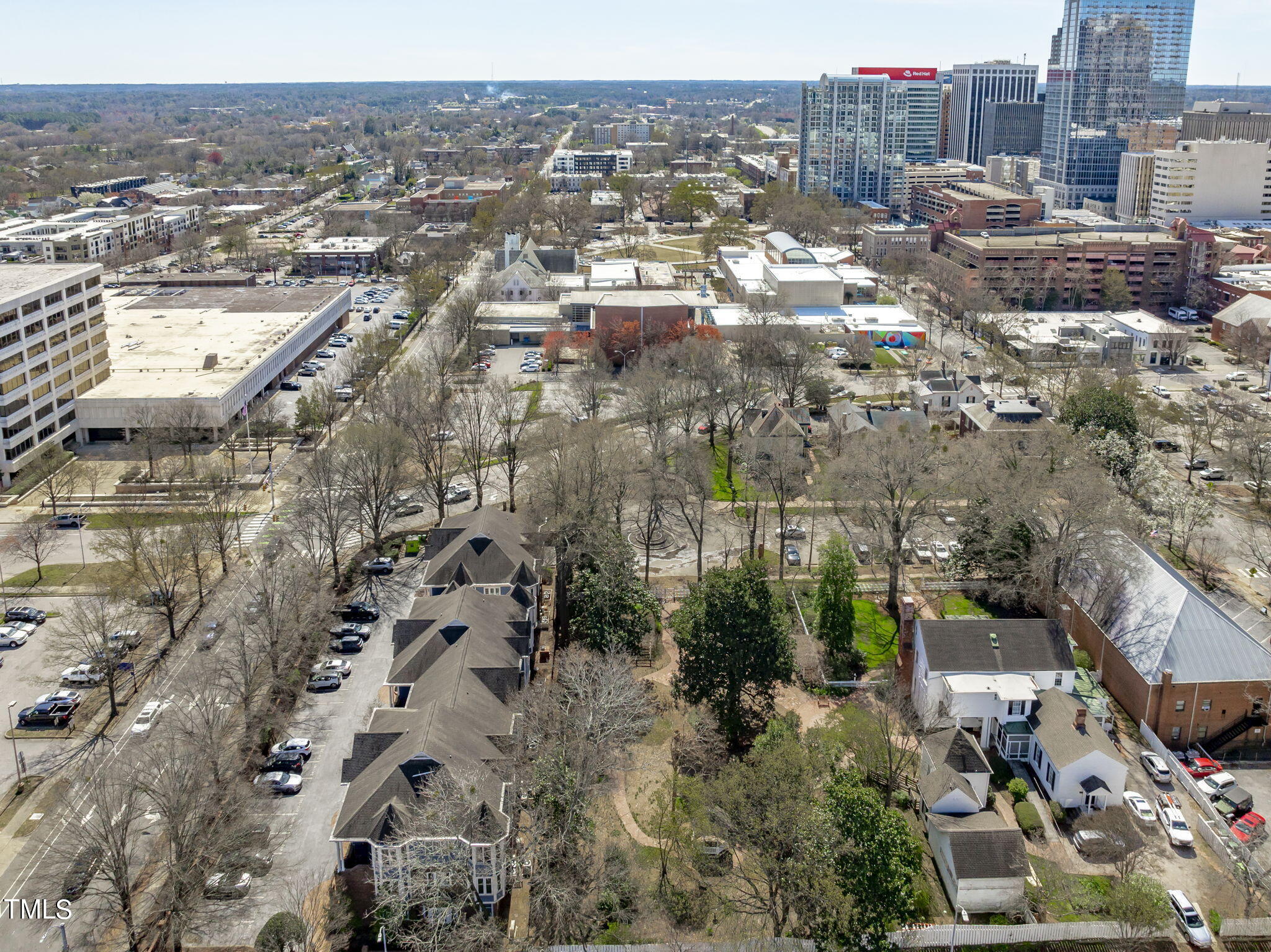 235 New Bern Place, Unit 201 Raleigh, NC 27601 - Photo 32 of 35 Aerial (5 of 9)