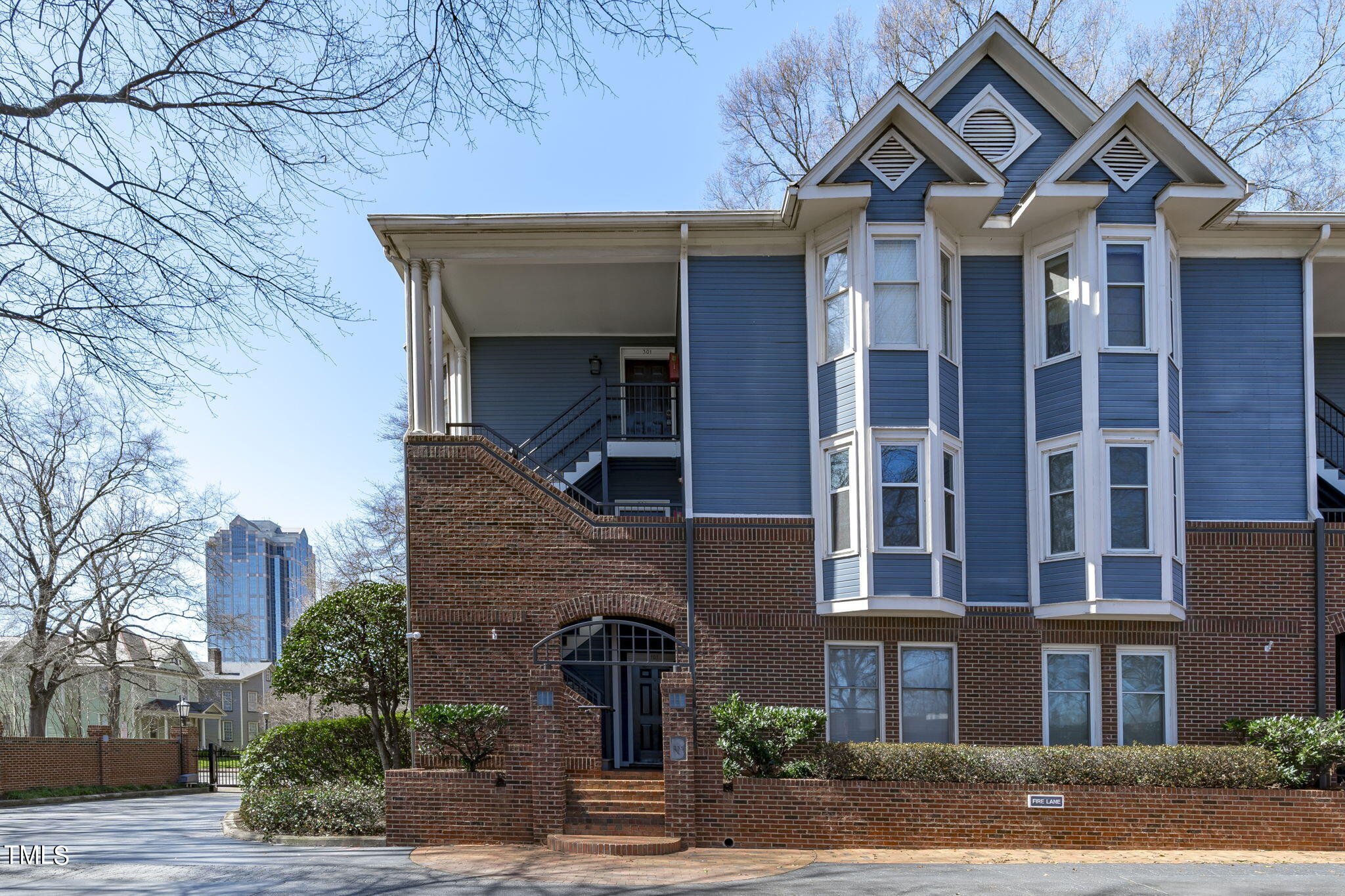 235 New Bern Place, Unit 201 Raleigh, NC 27601 - Photo 6 of 35 B (2 of 6)
