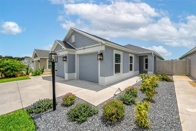 $385,000 | 530 Van Deen Place, The Villages, FL 34762