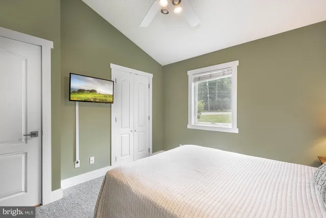 $749,900 | 25 Silver Tree Lane, Oakland, MD 21550