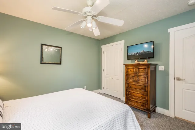 $749,900 | 25 Silver Tree Lane, Oakland, MD 21550