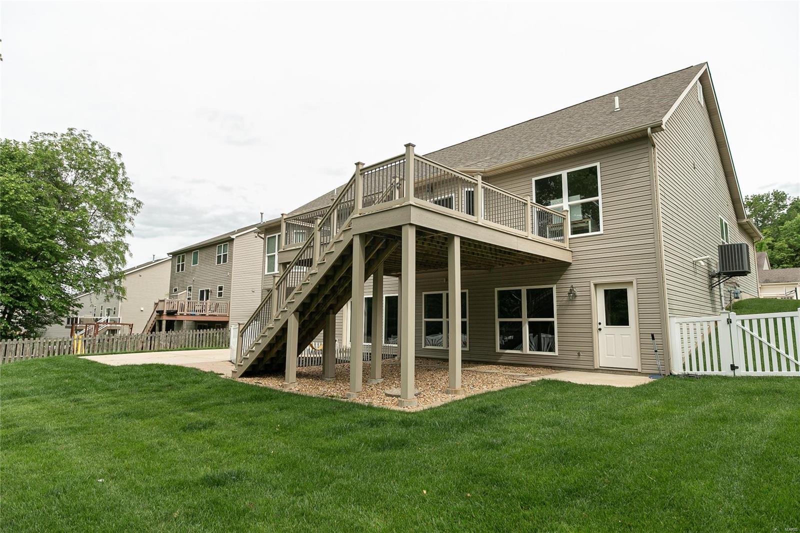 929 Summit Oaks Drive Eureka, MO 63025 - Photo 34 of 35