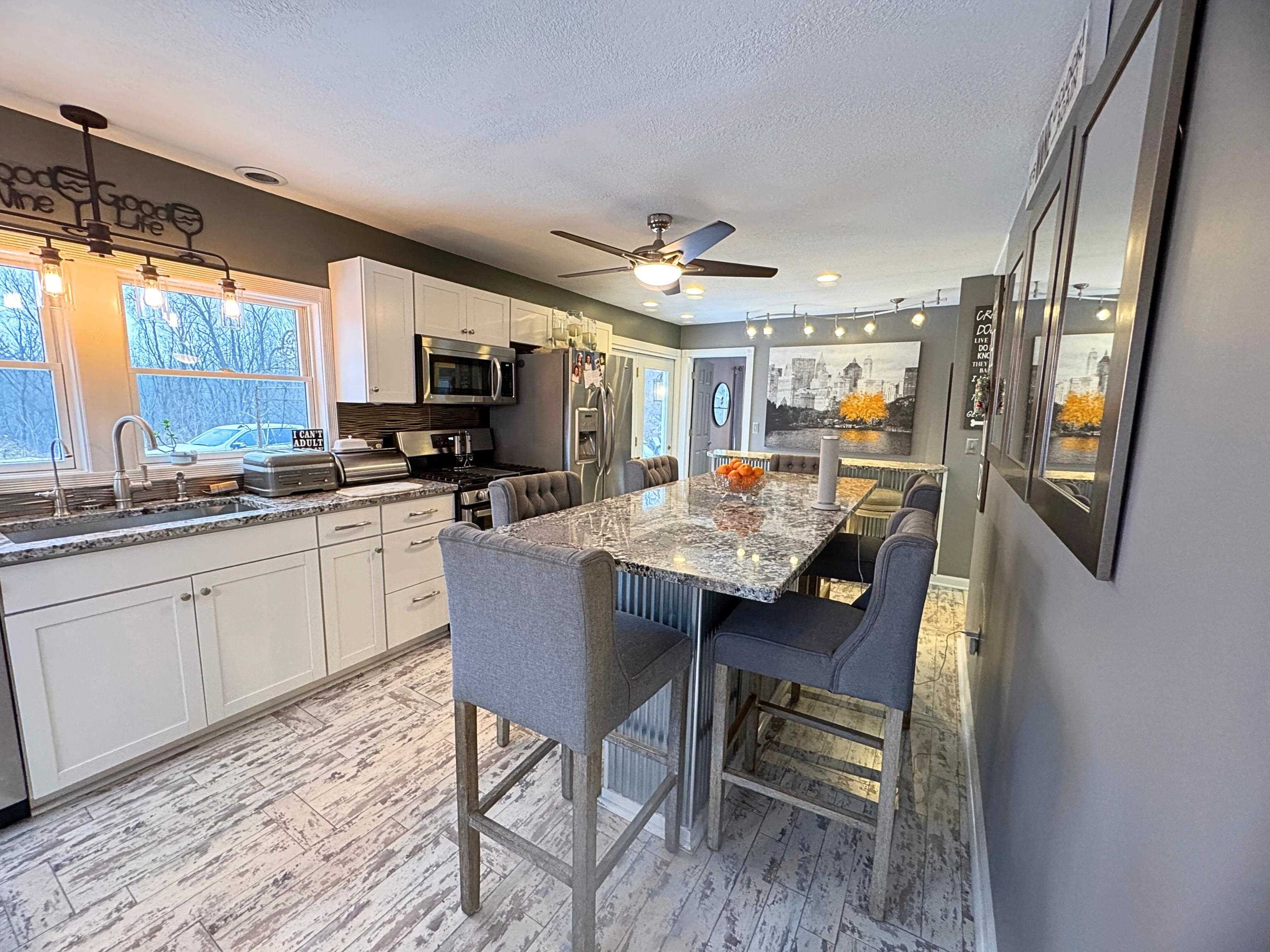 8314 Birch Run Road Millington, MI 48746 - Photo 10 of 49 50165173-8f4379dc-798a-4624-a174-443ab4c7dea1.JPG