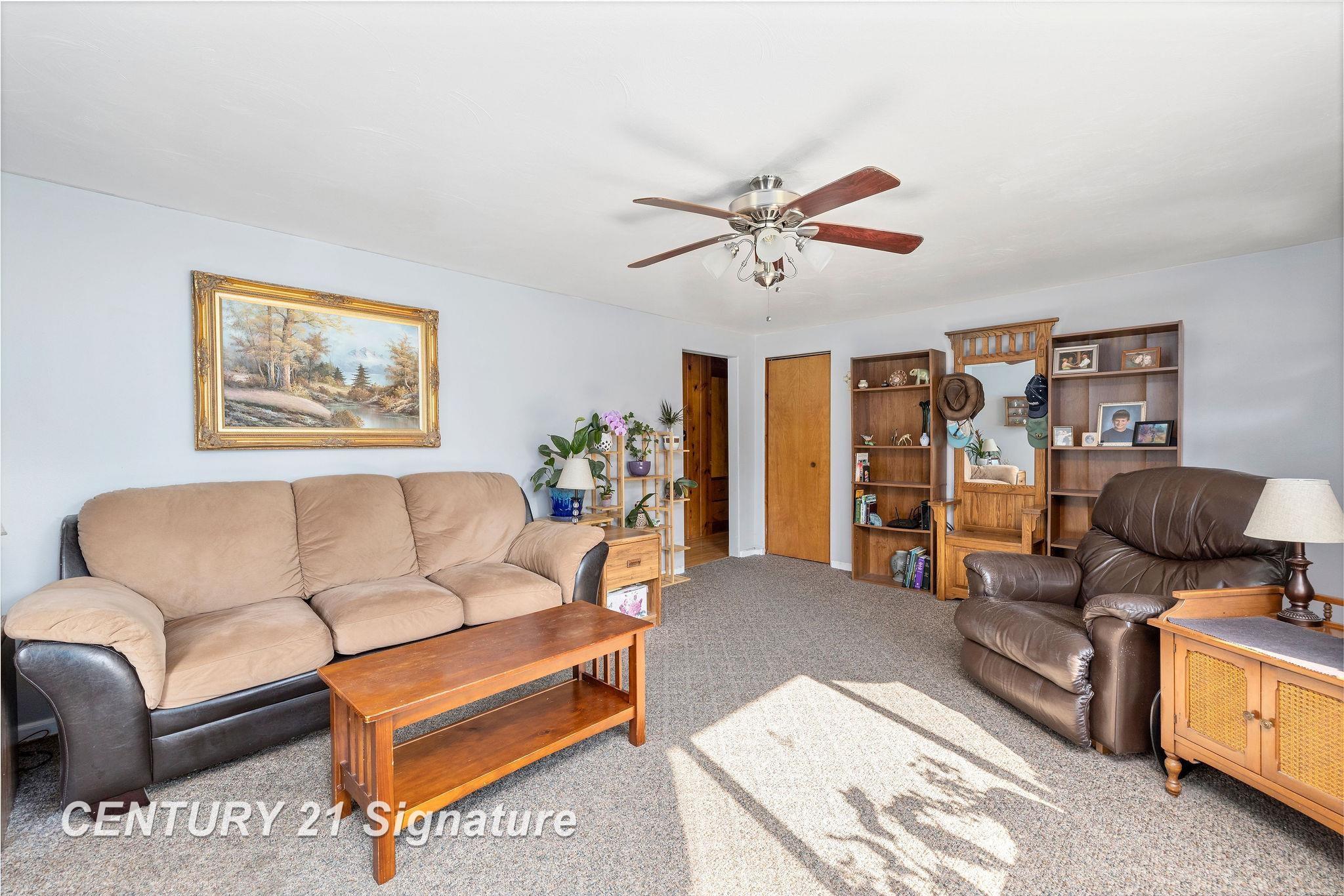 8700 North River Road Freeland, MI 48623 - Photo 6 of 34
