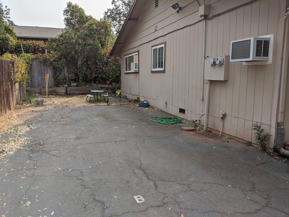 2561 Irwin Road Redding, CA 96002 - Photo 5 of 5 Irwin Duplex side and parking space