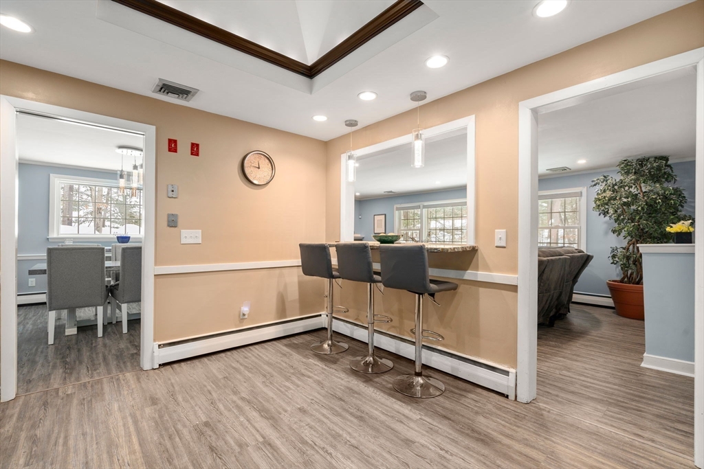 40 Bakers Hill Road Weston, MA 02493 - Photo 9 of 26