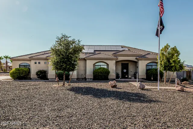 a view of a house with outdoor space