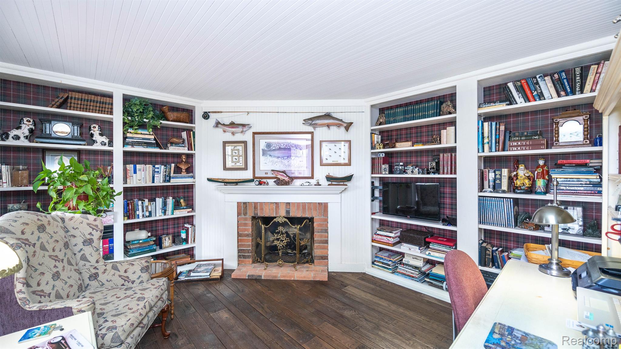 21500 Currie Road Northville, MI 48167 - Photo 7 of 40 Gallery Image 7