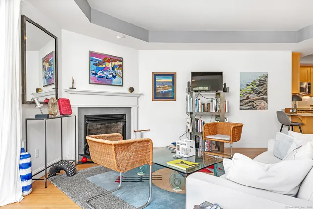 $750,000 | 103 Main Street, Unit 1103, Stonington, CT 06378