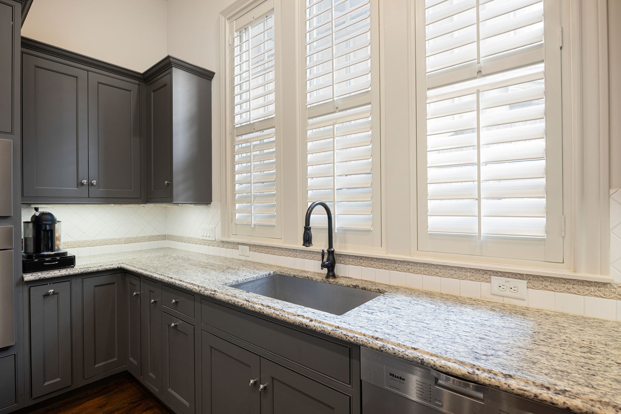 310 West Bell Street Houston, TX 77019 - Photo 24 of 44