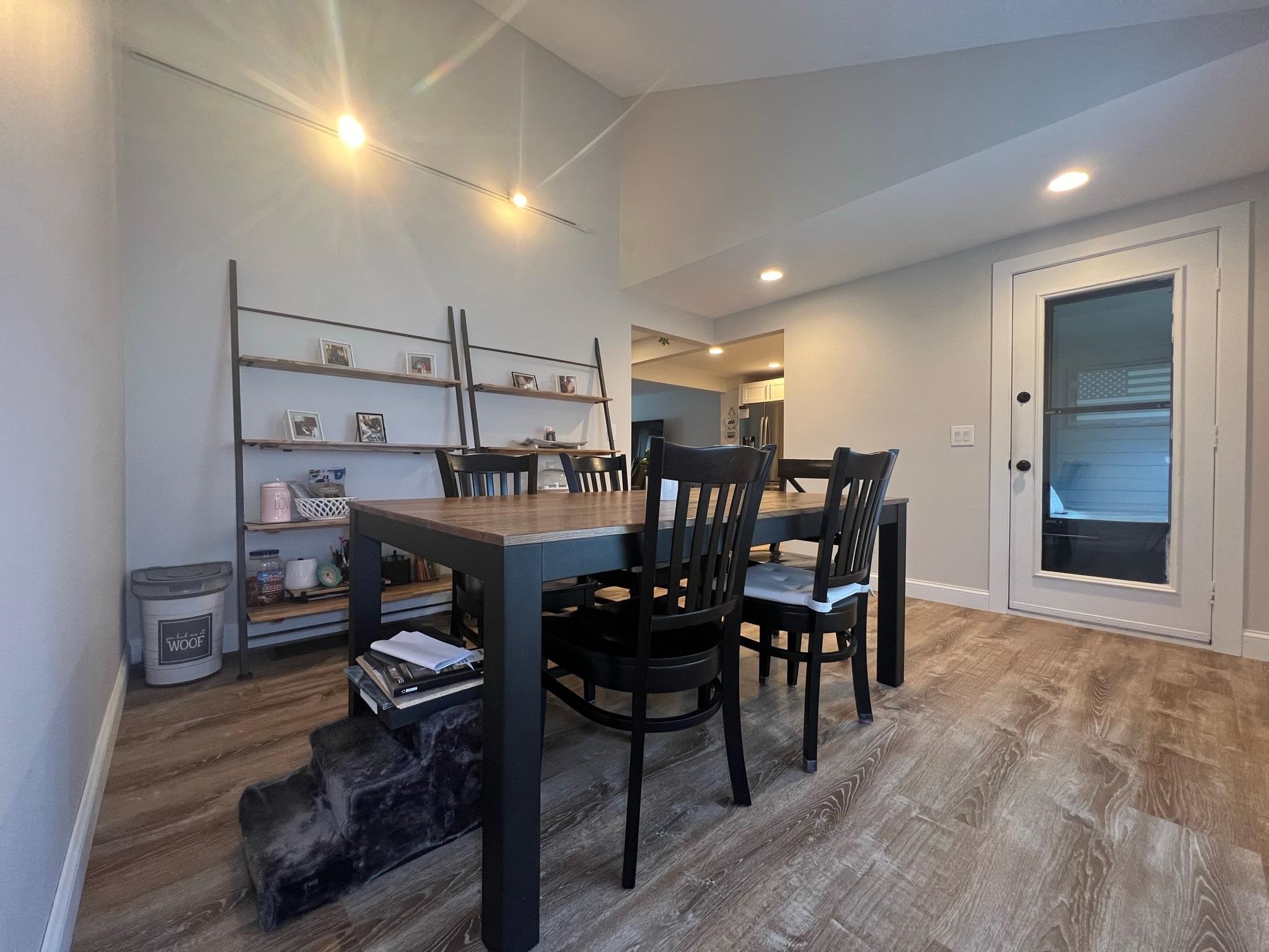 5 Tsienneto Road, Unit 17 Derry, NH 03038 - Photo 11 of 34 Gallery Image 11