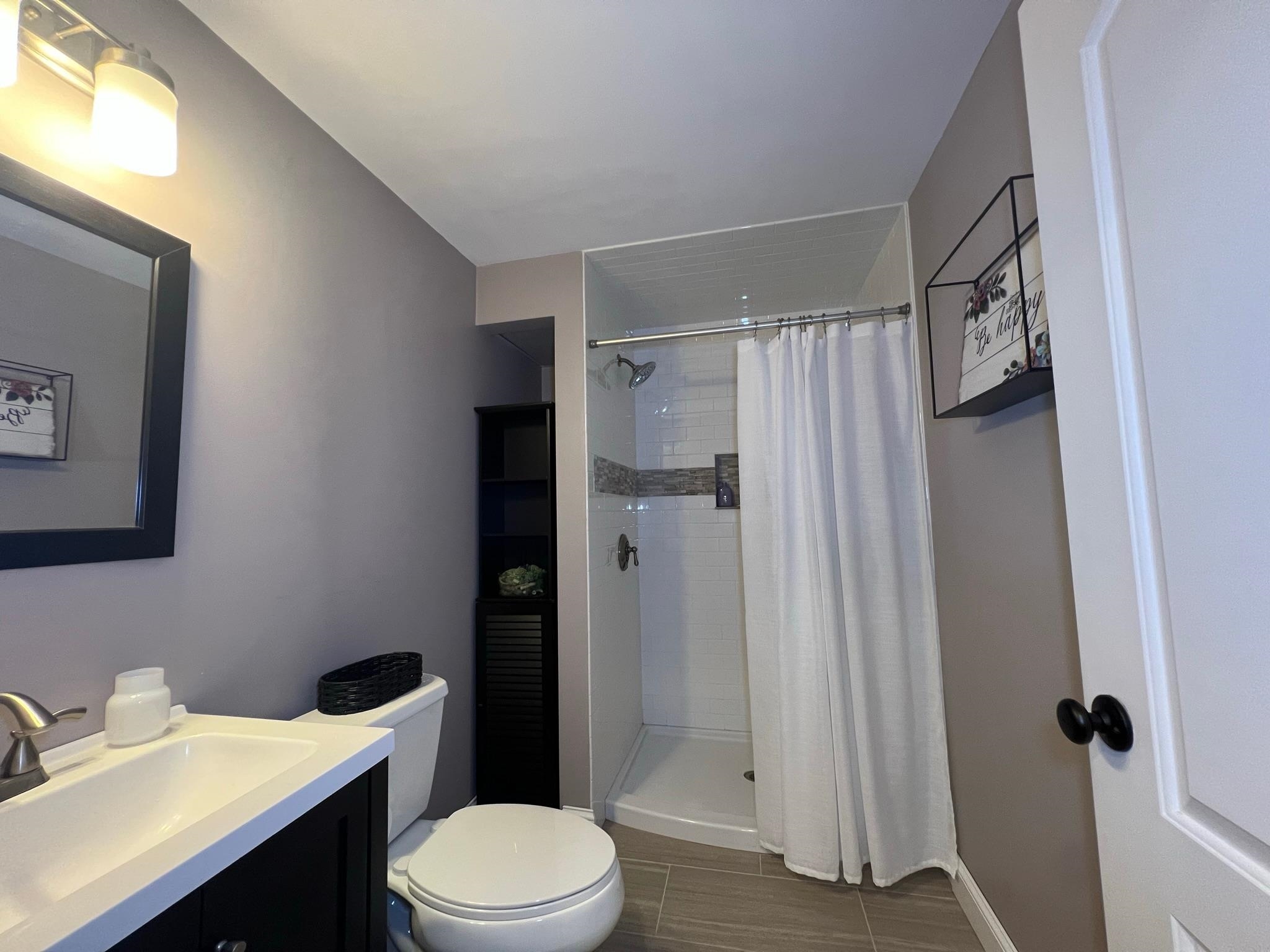 5 Tsienneto Road, Unit 17 Derry, NH 03038 - Photo 12 of 34 Gallery Image 12