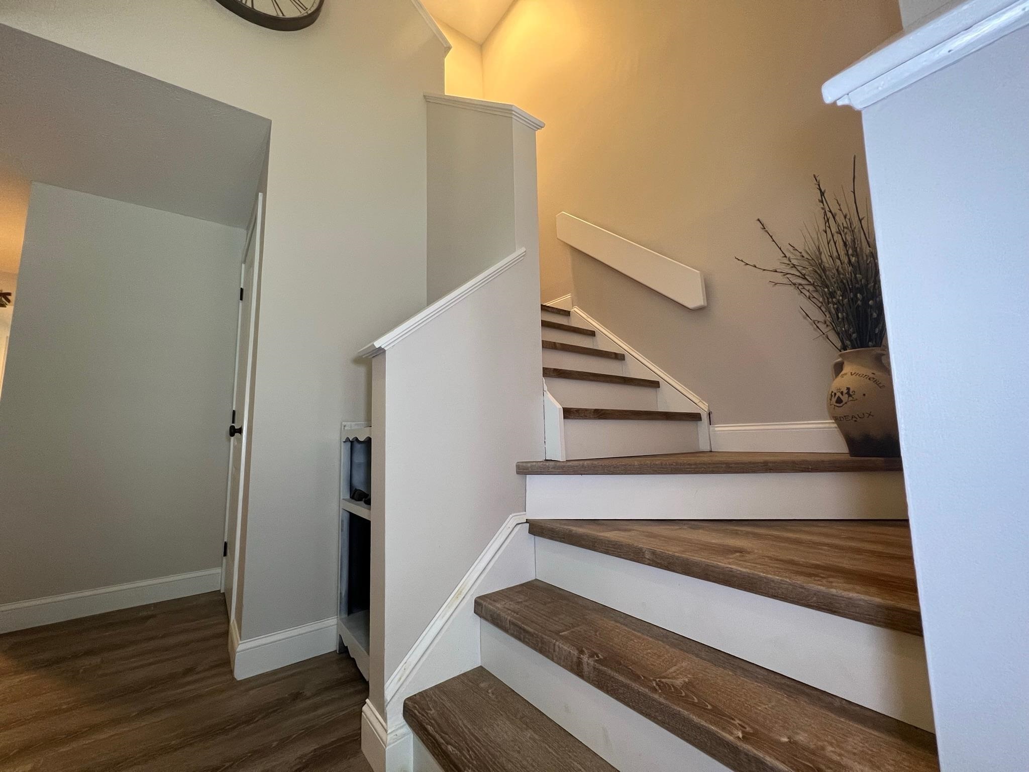 5 Tsienneto Road, Unit 17 Derry, NH 03038 - Photo 15 of 34 Gallery Image 15