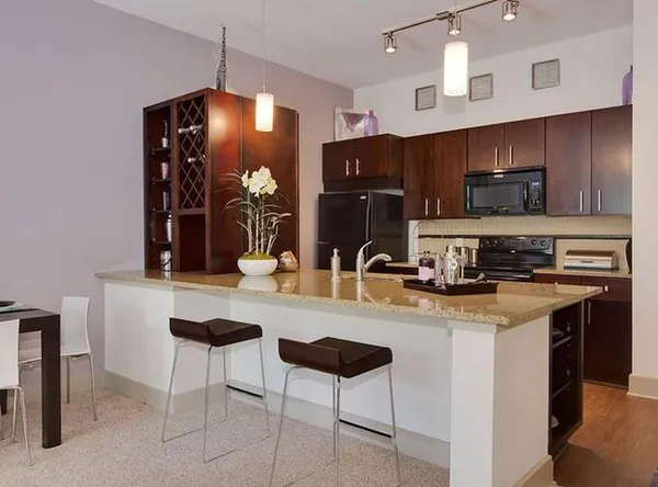 $3,235 | 525 Glen Iris Drive Northeast, Unit 3514, Atlanta, GA 30308