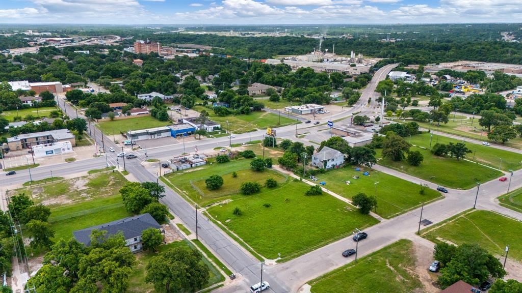 2917 Holmes Street Dallas, TX 75215 - Photo 4 of 7