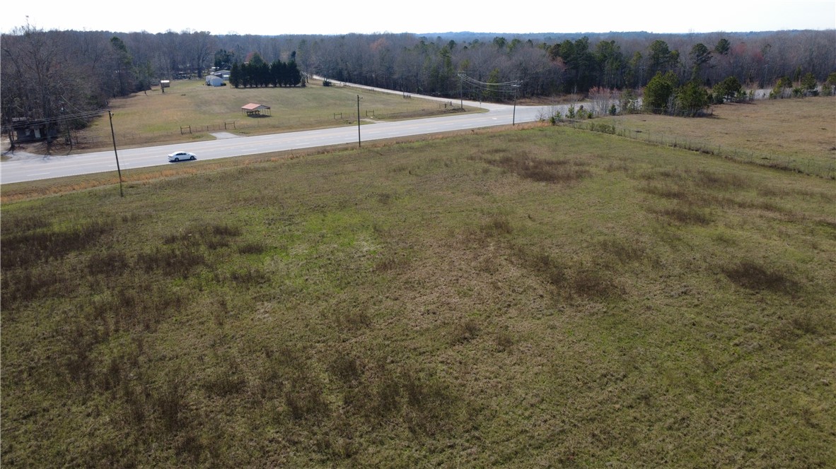 9901 Augusta Road Pelzer, SC 29669 - Photo 5 of 20
