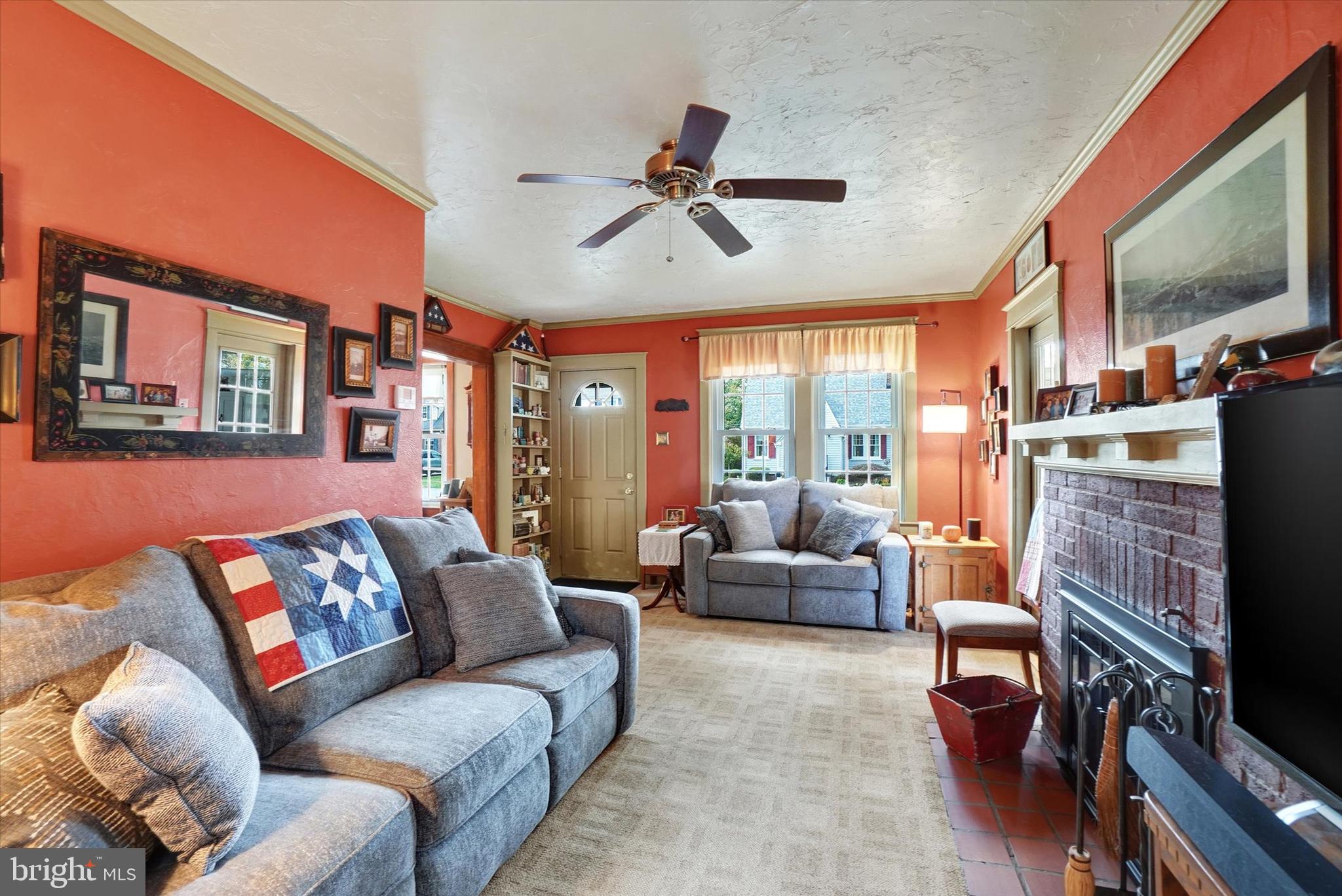 105 Pinehurst Road York, PA 17402 - Photo 3 of 28 Gallery Image 3