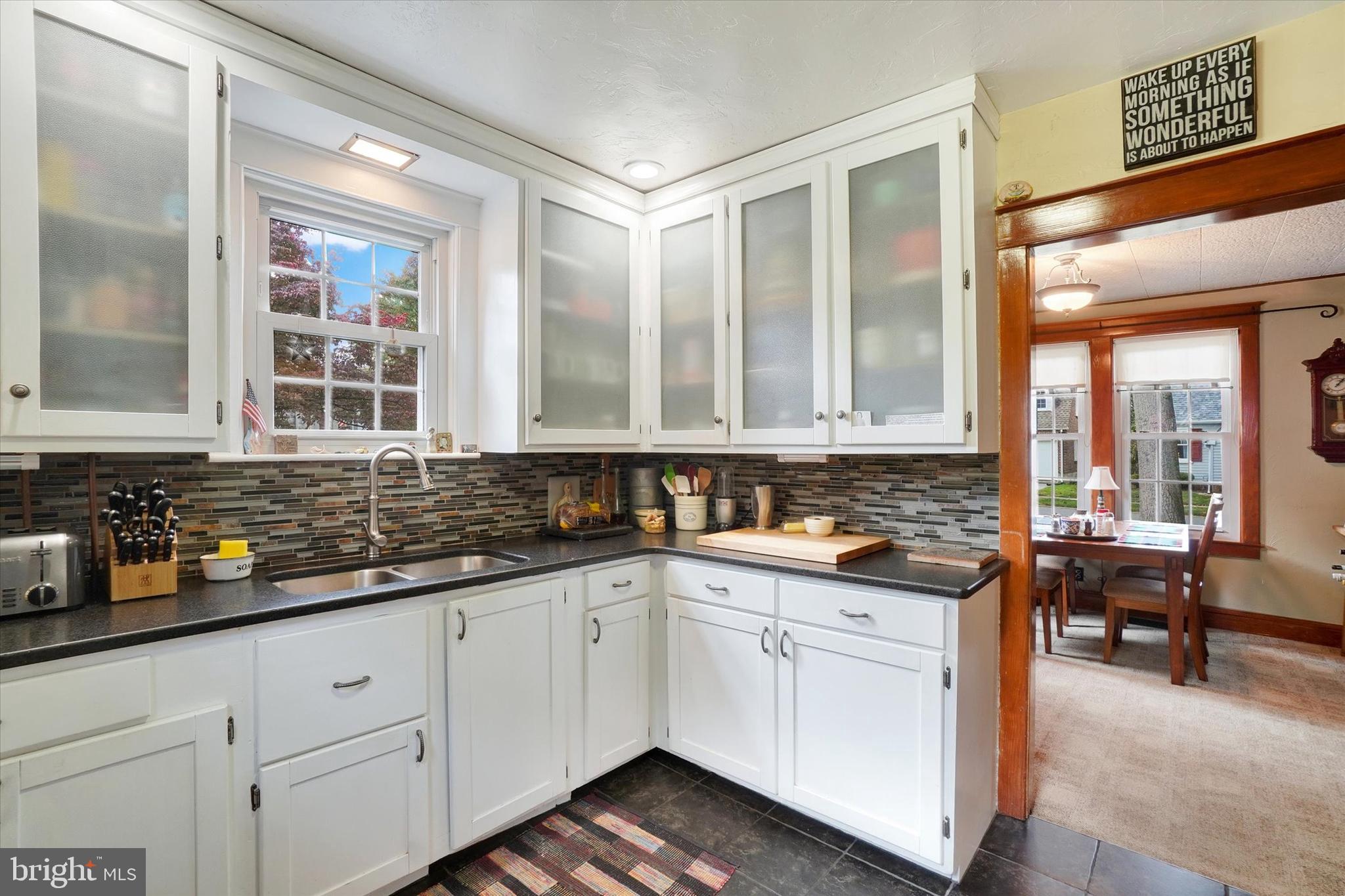 105 Pinehurst Road York, PA 17402 - Photo 8 of 28 Gallery Image 8