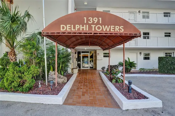 $2,900 | 1391 South Ocean Boulevard, Unit 809, Pompano Beach, FL 33062