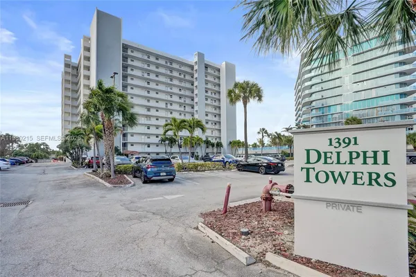 $2,900 | 1391 South Ocean Boulevard, Unit 809, Pompano Beach, FL 33062