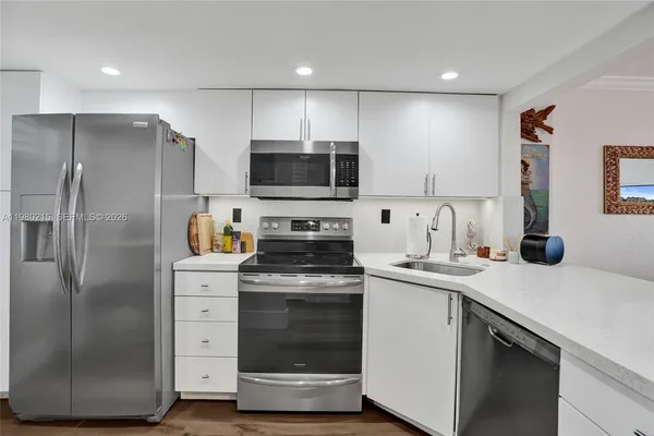 $2,900 | 1391 South Ocean Boulevard, Unit 809, Pompano Beach, FL 33062