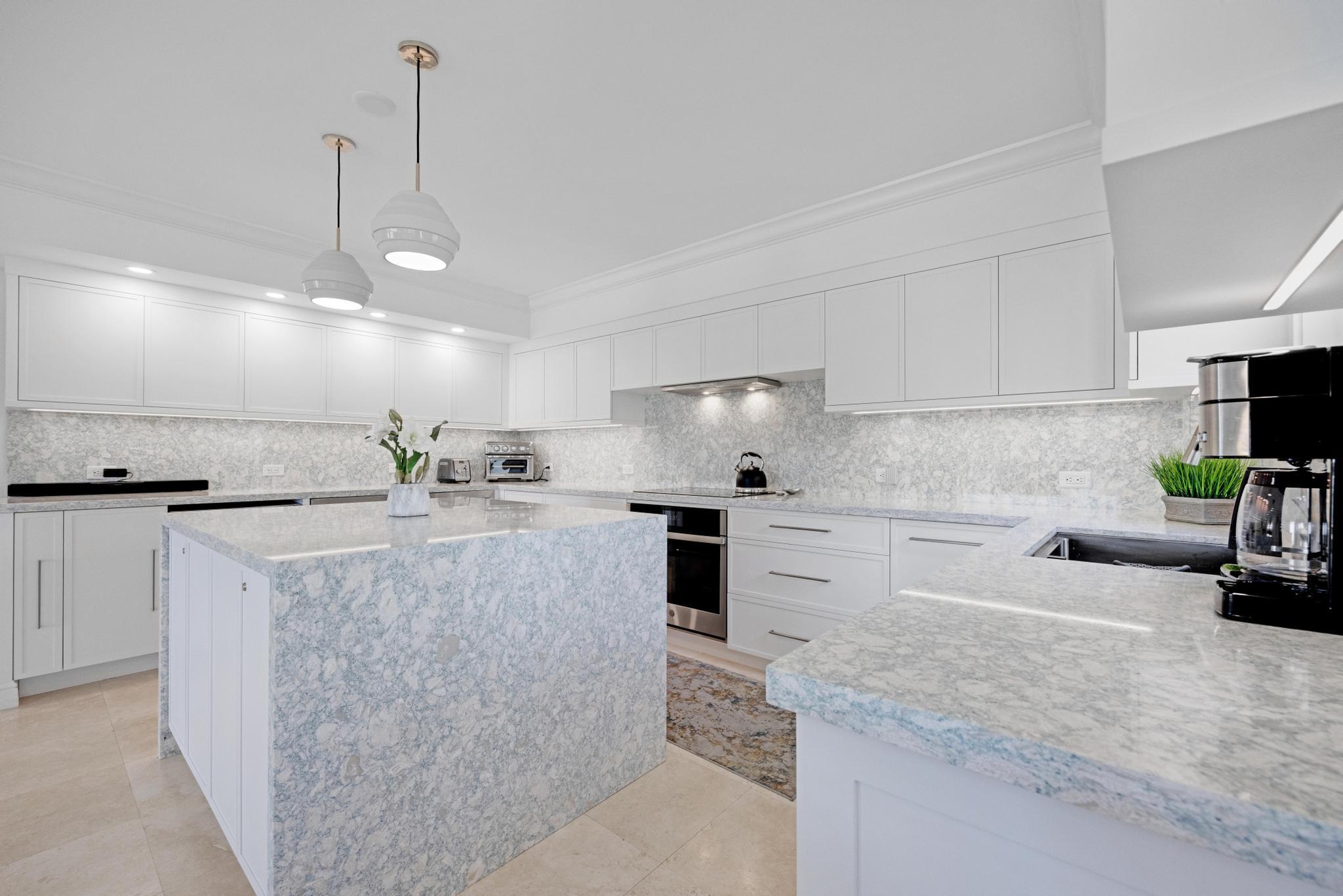 41 Pumpkin Cay Road, Unit A Key Largo, FL 33037 - Photo 14 of 22 Kitchen