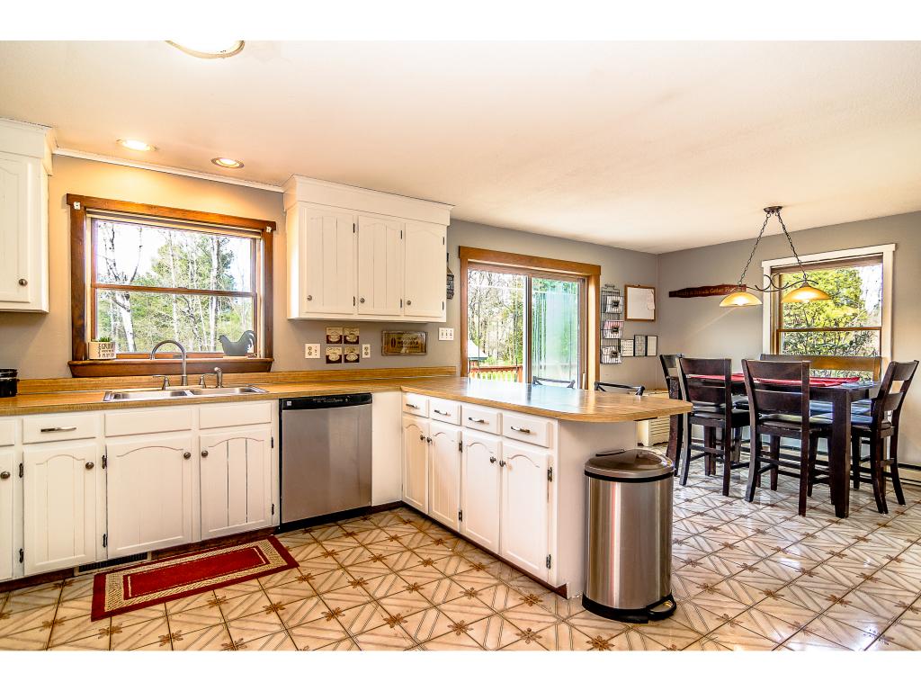 21 Tolend Road Barrington, NH 03825 - Photo 11 of 31