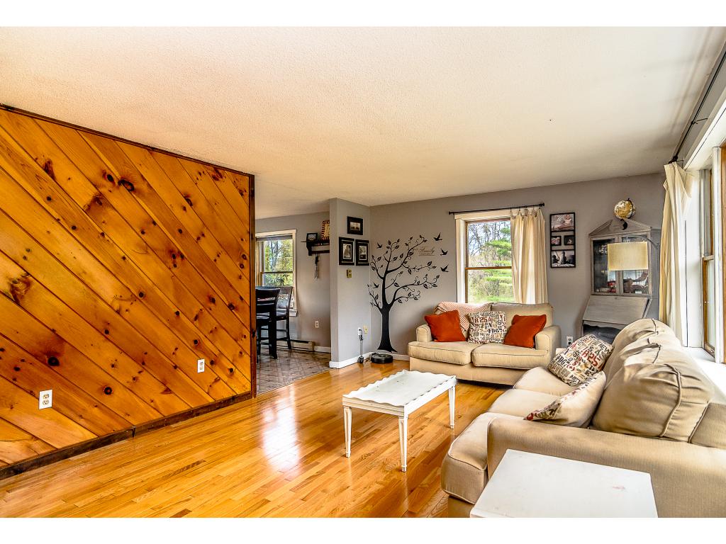 21 Tolend Road Barrington, NH 03825 - Photo 4 of 31