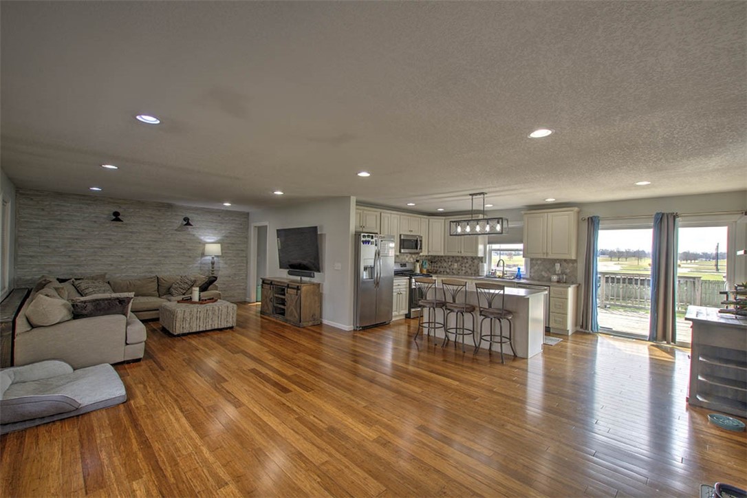 1625 Cooper Drive Decatur, IL 62526 - Photo 4 of 30