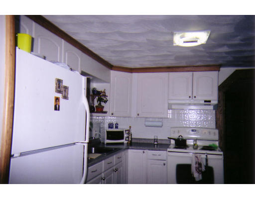 16 Upper Russell Road Huntington, MA 01050 - Photo 7 of 10
