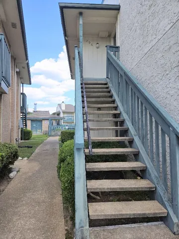 $84,000 | 250 El Dorado, Unit 296, Webster, TX 77598