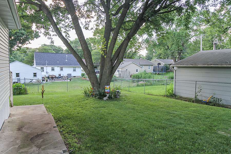 1530 27th Street Marion, IA 52302 - Photo 5 of 22 Gallery Image 5