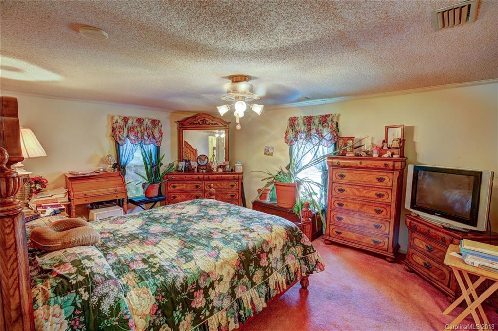 2315 Riverview Road Lexington, NC 27292 - Photo 15 of 35 Gallery Image 15