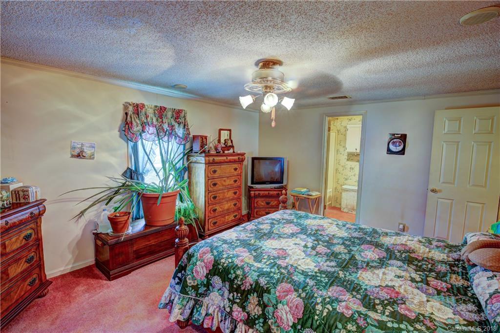 2315 Riverview Road Lexington, NC 27292 - Photo 16 of 35 Gallery Image 16