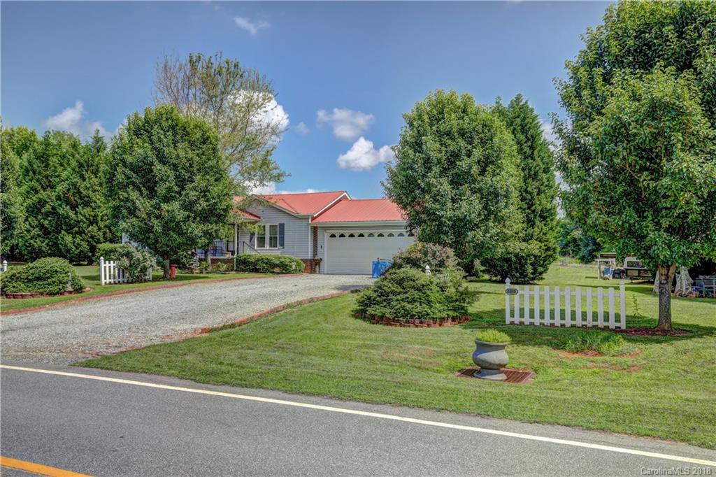 2315 Riverview Road Lexington, NC 27292 - Photo 3 of 35 Gallery Image 3