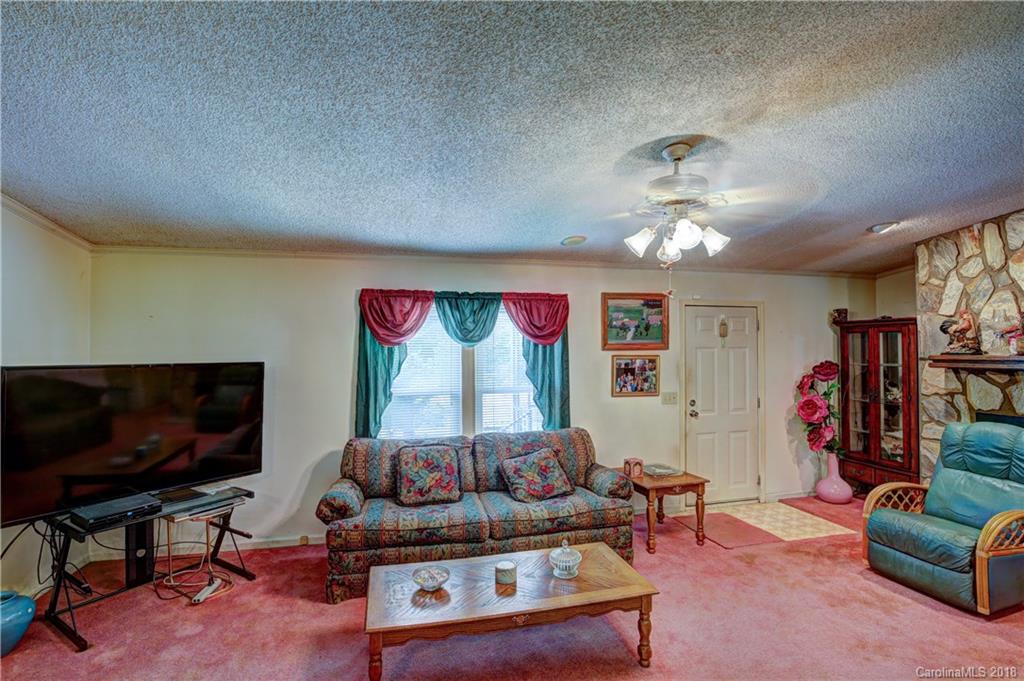2315 Riverview Road Lexington, NC 27292 - Photo 6 of 35 Gallery Image 6